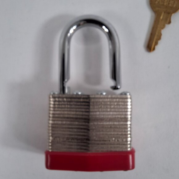 Lion Lock Keyed-Alike Padlock w/ 1.25" Shackle, 2 Keys Hardened Steel Case - Picture 11 of 16